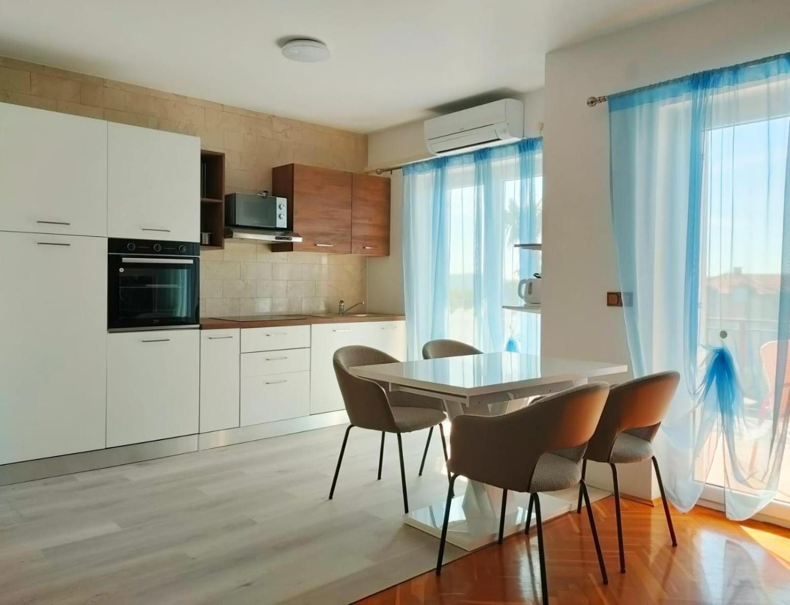 ميدولين Skajla Apartments المظهر الخارجي الصورة
