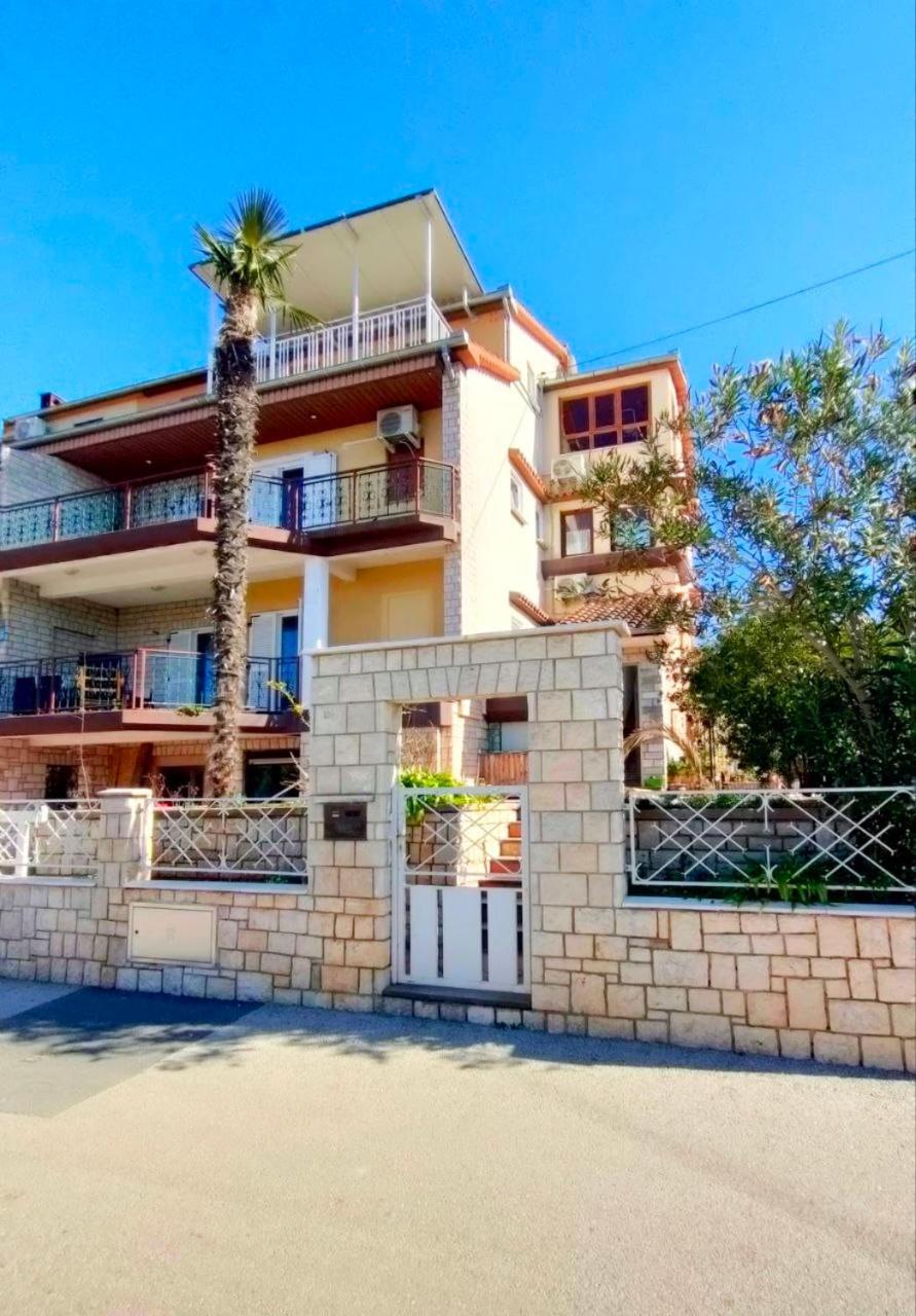ميدولين Skajla Apartments المظهر الخارجي الصورة